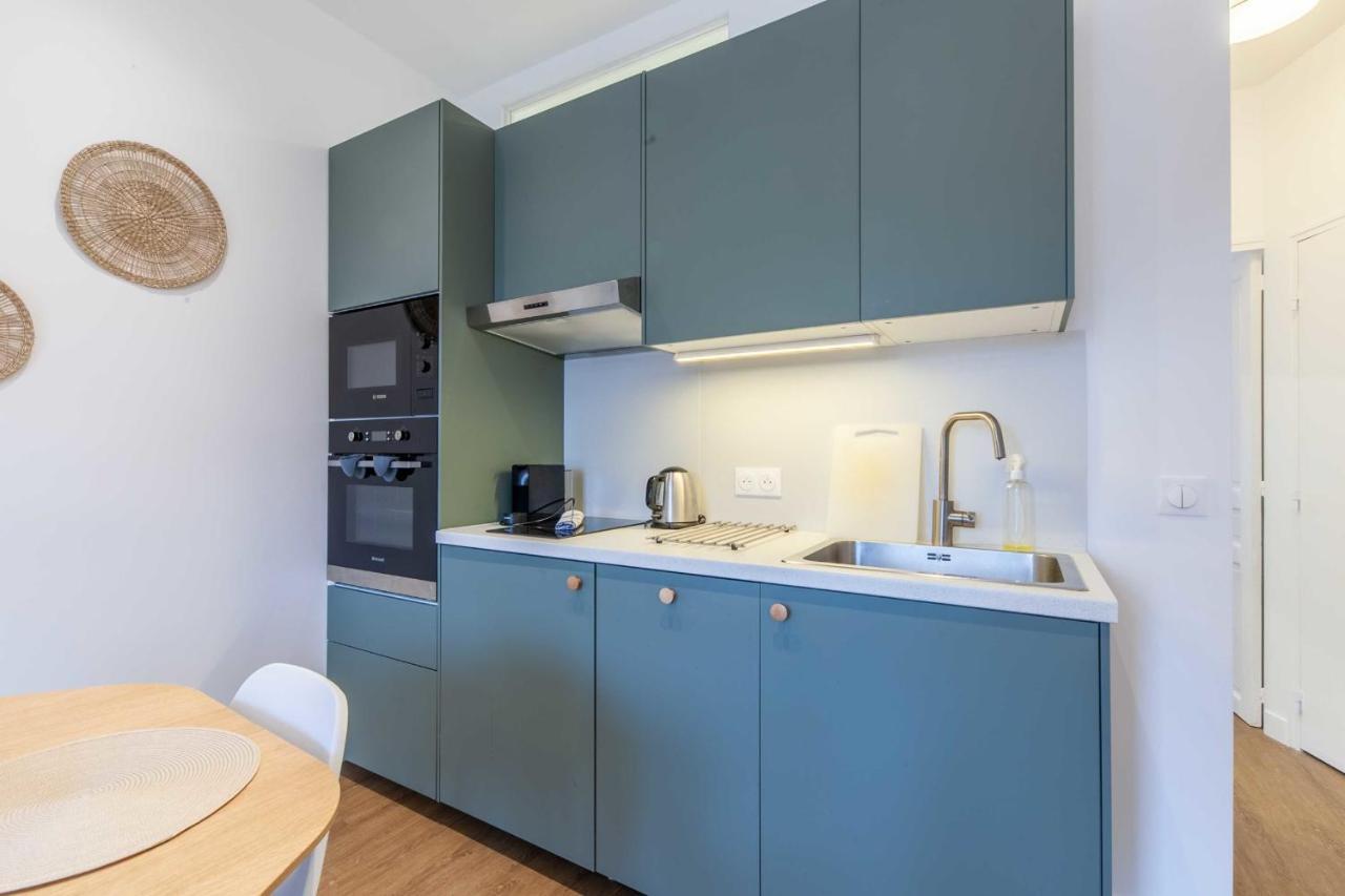 2-Bedroom Apartment With Balcony Near Hippodrome Deauville Bagian luar foto