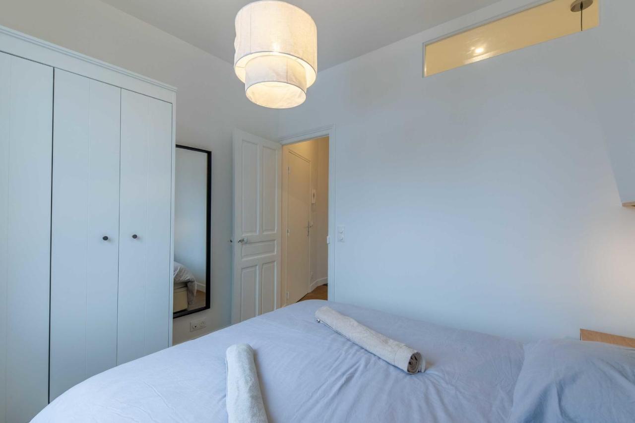 2-Bedroom Apartment With Balcony Near Hippodrome Deauville Bagian luar foto