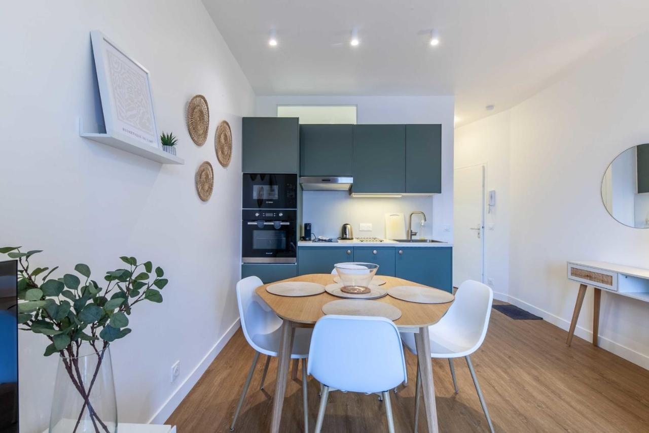 2-Bedroom Apartment With Balcony Near Hippodrome Deauville Bagian luar foto